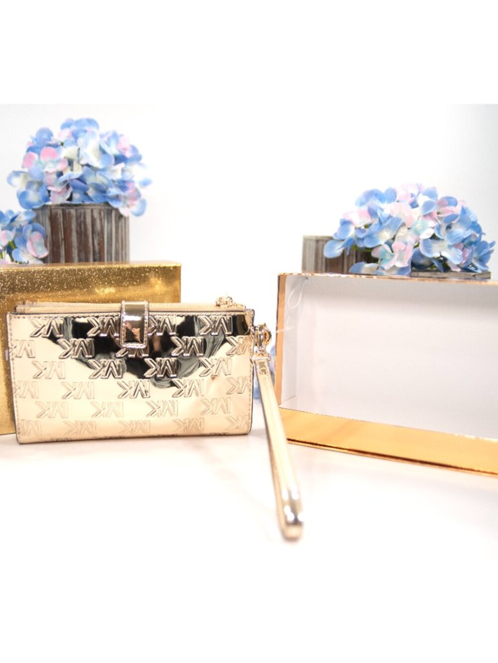 Michael Kors Pale Gold Embossed Logo Leather Adele Double Zip Phone Wristlet NWT - Picture 4 of 6